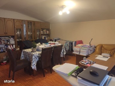 Apartament de 2 camere, decomandat, 77 mp., zona Nord