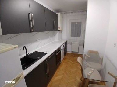 Apartament 3 camere Str Sureanu 70mp utili mobilat si renovat nou Et 2