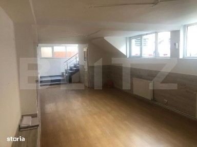Spatiu comercial de inchiriat, 44mp - zona Cetate, Bulevardul Revoluti