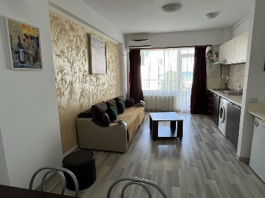 Inchiriez 1 Apartamente Zona Summerland, utilat complet