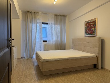 ÎNCHIRIEZ apartament 2 camere