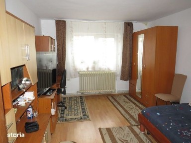 Casa 4 camere Tg-Jiu Gorj zona Pandurasu