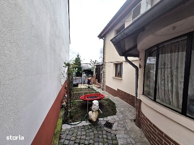 Vanzare vila P+M Ostrov/Pantelimon, langa Lacul Fundeni, teren 250 mp