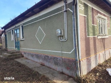 De vanzare teren 951 mp cu casa in centru Paleu Bihor