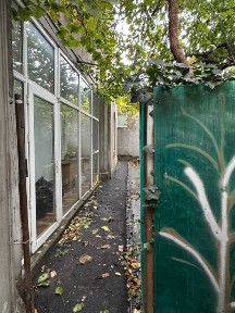 Vand apartament 2 camere + curte in zona Nerva Traian