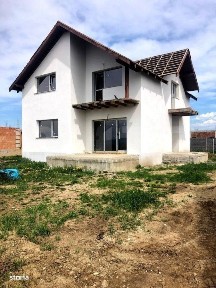 Casa spatioasa 4 camere, 136mp utili, 520 teren, finisata, intrare Bod