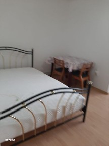 Inchiriez garsoniera