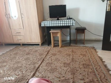 Inchiriez garsoniera