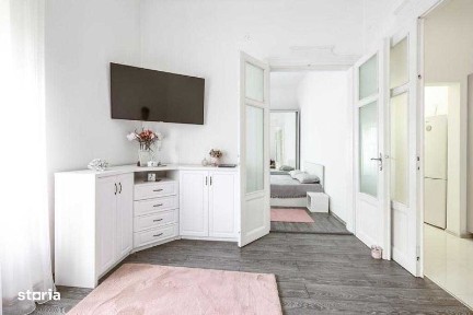 Inchiriez apartament 2 camere, bd. Magheru, Oradea