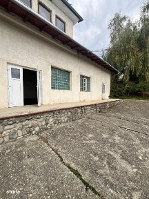Spatiu comercial multifunctional, 1592 mp, Cacica (Pirtestii de Sus)