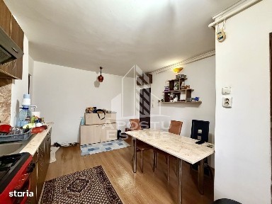 Apartament cu 3 camere,semidecomandat,centrala proprie,zona Girocului