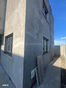 Costi, Vanatori, Galati