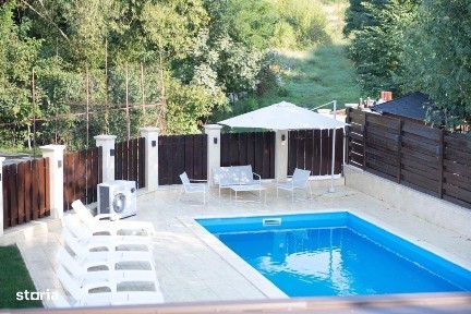 Resedinta exclusivista, piscina incalzita, 300 mp utili, teren 700 mp