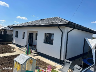 FARA COMISIOANE casa 4 camere 2 bai PARTER cu pod placa beton la cheie