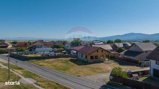 Carpinis, Tarlungeni, Brasov