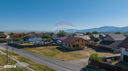 Carpinis, Tarlungeni, Brasov