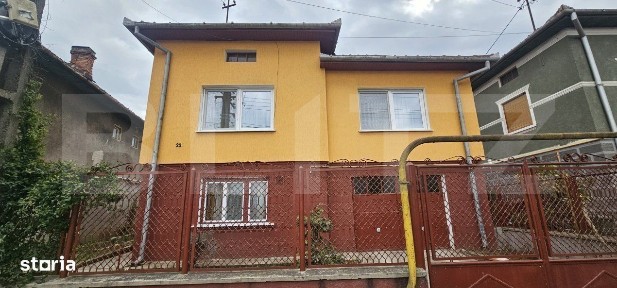 CASĂ CU VEDERE CĂTRE CASTELUL CORVINILOR - EXCLUSIVITATE BLITZ -