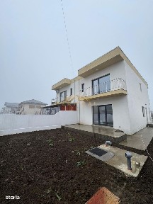 Duplex, 286 mp teren, in spate la Primarie, Berceni
