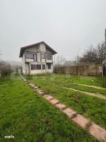 Casa 6 camere + anexa, 811 mp teren, zona Leamna de Sus