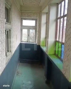 Casa de vanzare, Maieriste