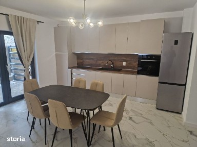 Apartament 3 camere, 87 mp, zona Damila