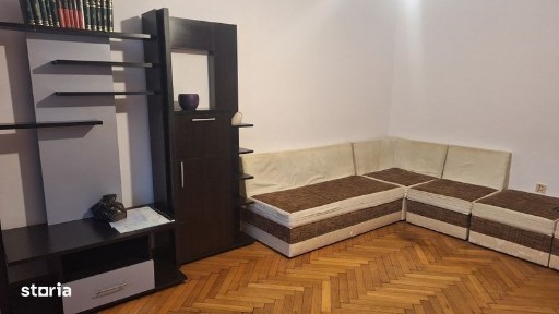 Apartament 3 camere, decomandat, zona centrala, mobilat, utillat