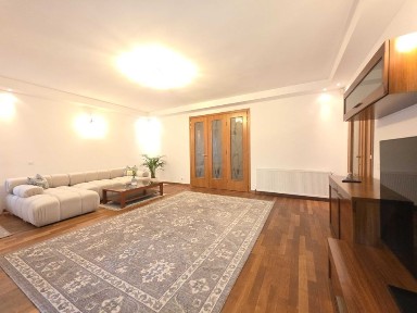 Bucuresti - Ilfov, Bucuresti, Sectorul 5