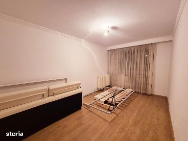 Apartament decomandat cu 3 camere, parter, Precista