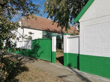 Casă spațioasă cu farmec tradițional în Mailat