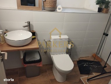 Garsonieră de închiriat, strada Eroilor, în Florești