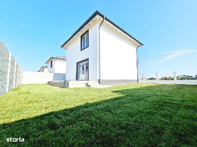 Casă individuală de vânzare în Comuna Berceni, 4 camere - teren 360 mp