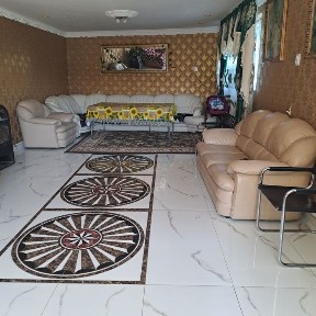 Vand casa spațioasa in sărățeni