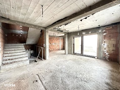 Duplex la rosu cu 5 camere, 127 mp utili 305 mp teren - Dumbravita