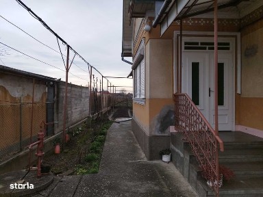 Casa de vanzare,unic proprietar.