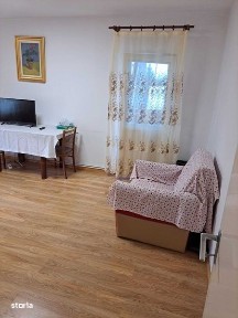 De vanzare apartament 2 camere-central, Predeal