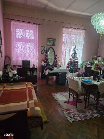 0012 - Apartament ultracentral în asociație, 2 camere, etaj 2