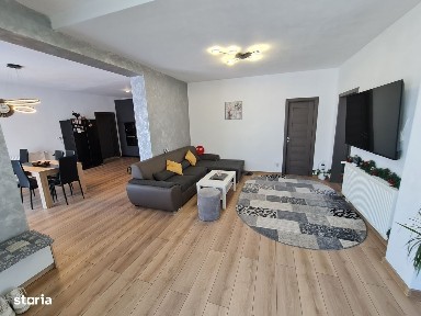 Casa de Vanzare la Cheie in Orasul Ineu Jud Arad, Teren 1439 mp.