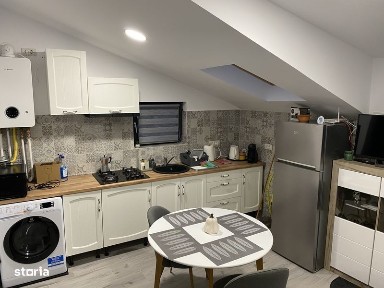 Apartament si spatiu comercial AGIGEA