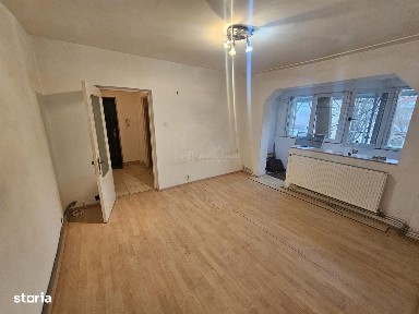 Resita, 2 Cam. Cf. 1, Et. 1, Micro 2