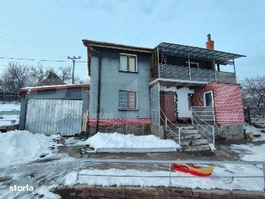 Casa individuala aproape de Castelul Banffy, Rascruci