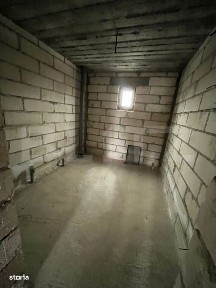 Casa la rosu P+E, 90 mp, teren 500 mp, localitate Decindeni