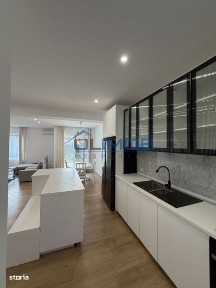 Vila moderna cu 5 camere de inchiriat in complex rezidential, Pipera