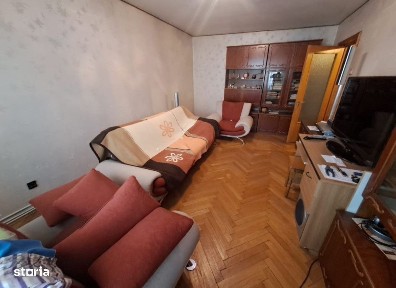 3 camere decomandat Gara Scoala Barsanescu 74 mp Cod:158670