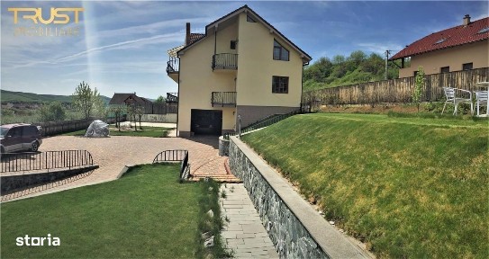 Vila de vanzare Calea Clujului