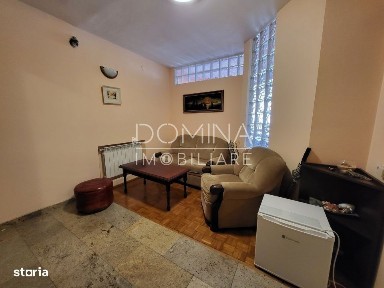 Apartament de vanzare 2 camere transformat in 3, etaj 3 - Str. Brand