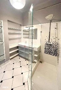 Apartament In Vila- Zona cu Multiple facilitati