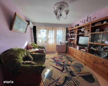 Apartament 3 camere semidecomandate Milcov