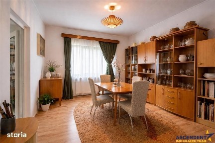 FILM! Casa primitoare in centrul orasului Targu Secuiesc