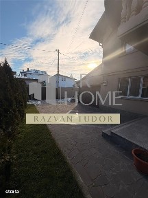 Casa 5 camere, renovata 2020 cu garaj, Ploiesti, central