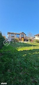 Casa de inchiriat, cu 8 camere, in zona Europa